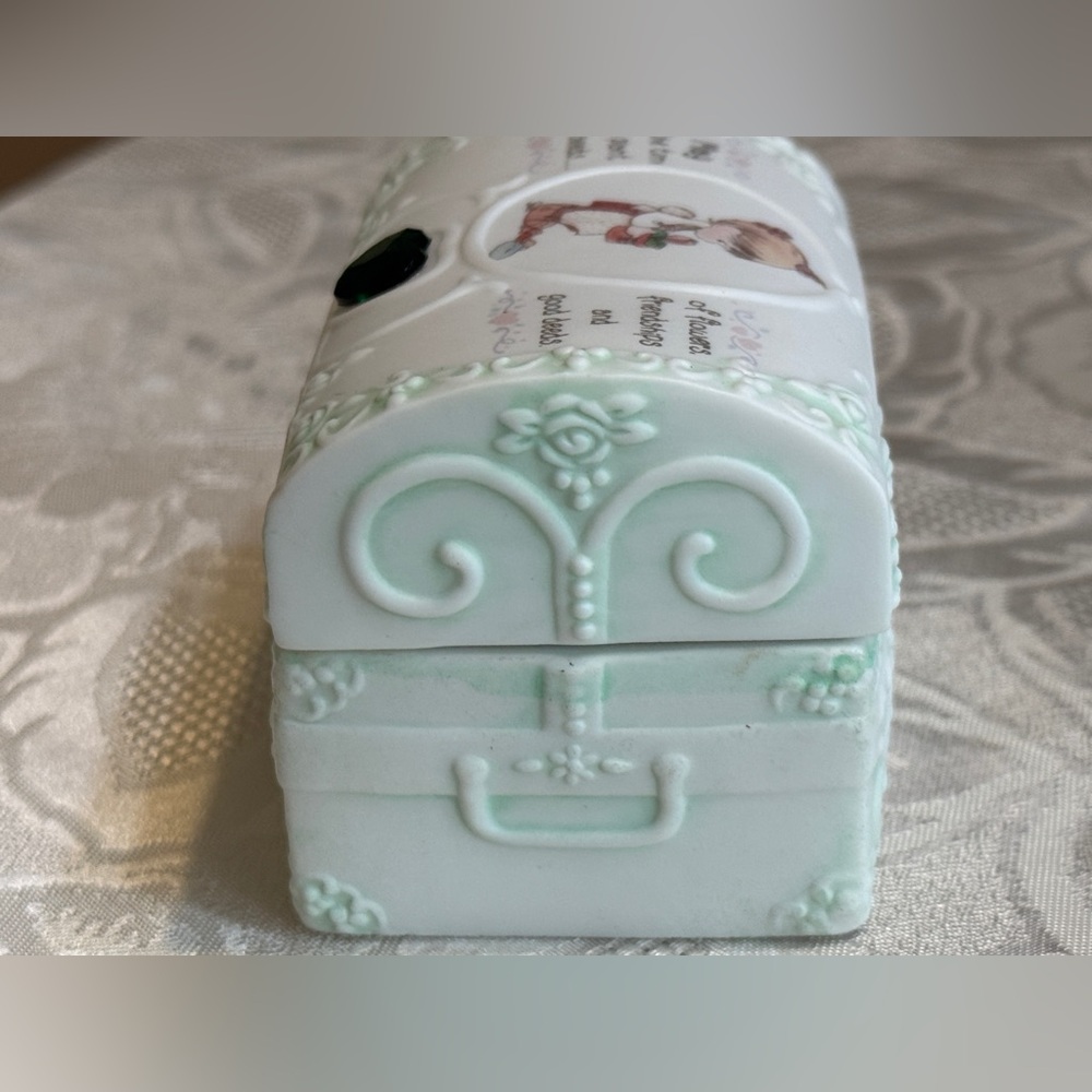 Vintage Enesco Precious Moments May Birthday Trinket Box and Frame- Set of Two - Picture 4 of 11